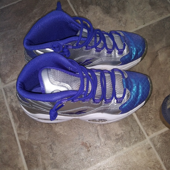 Allen Iverson Reebok - Picture 3 of 3